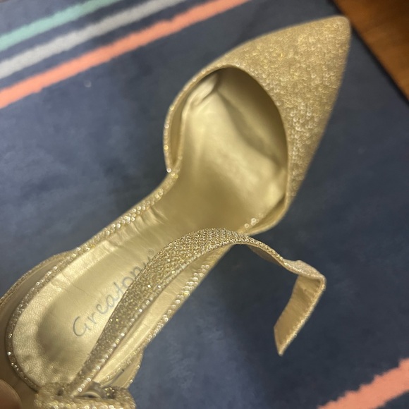 Women's Ankle Strap Closed Toe Low Block Heel Wedding Dress Dorsay Pumps - Picture 13 of 13